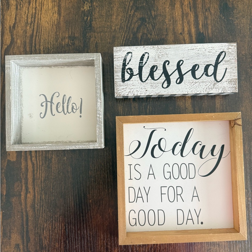 Small Farmhouse Wall Decor Bundle